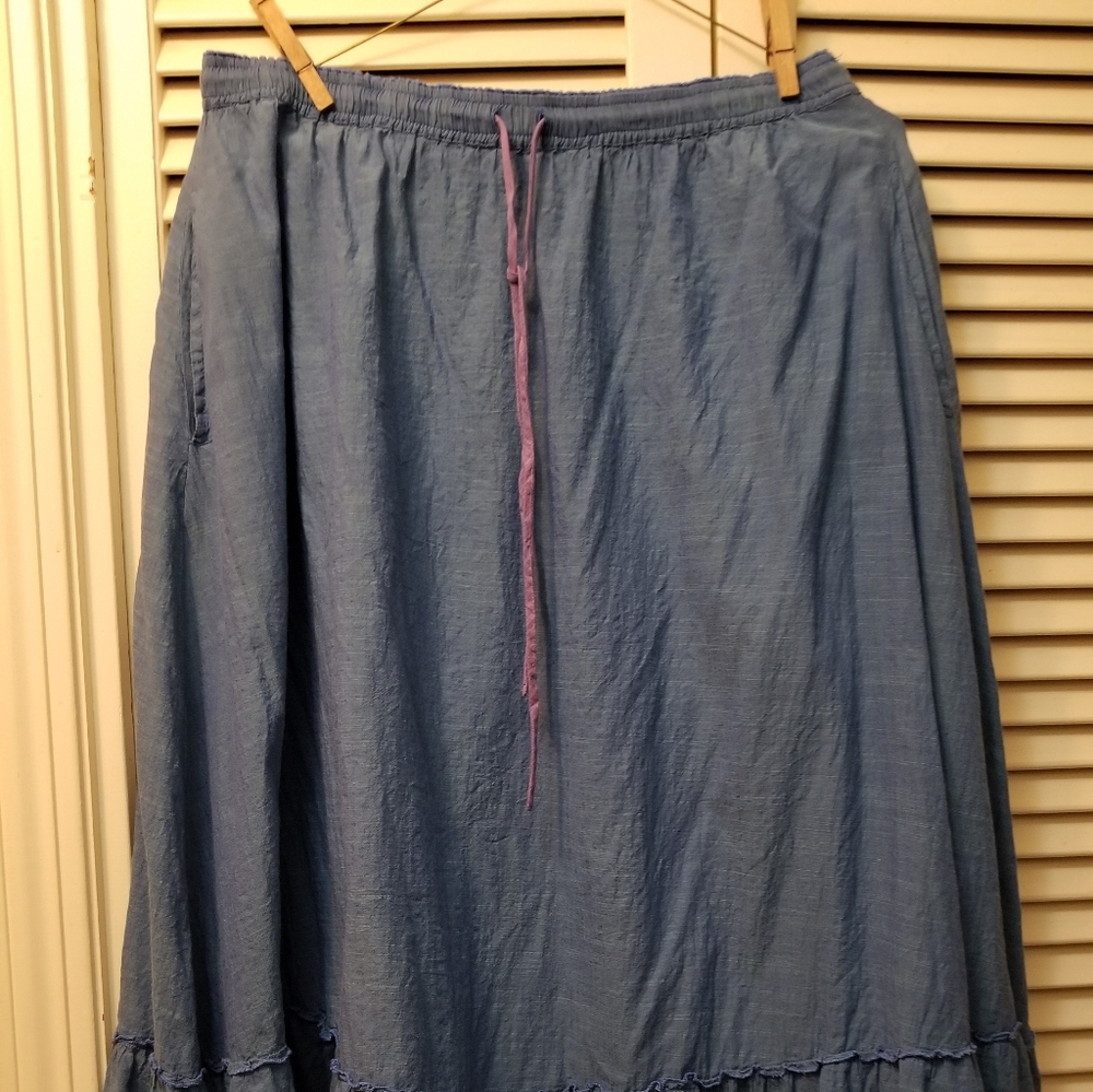 Gudrun tiered skirt M